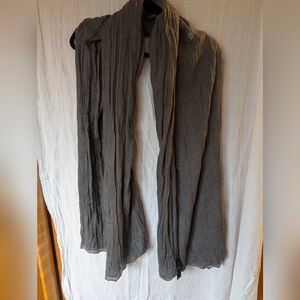 Gray Crinkled Scarf